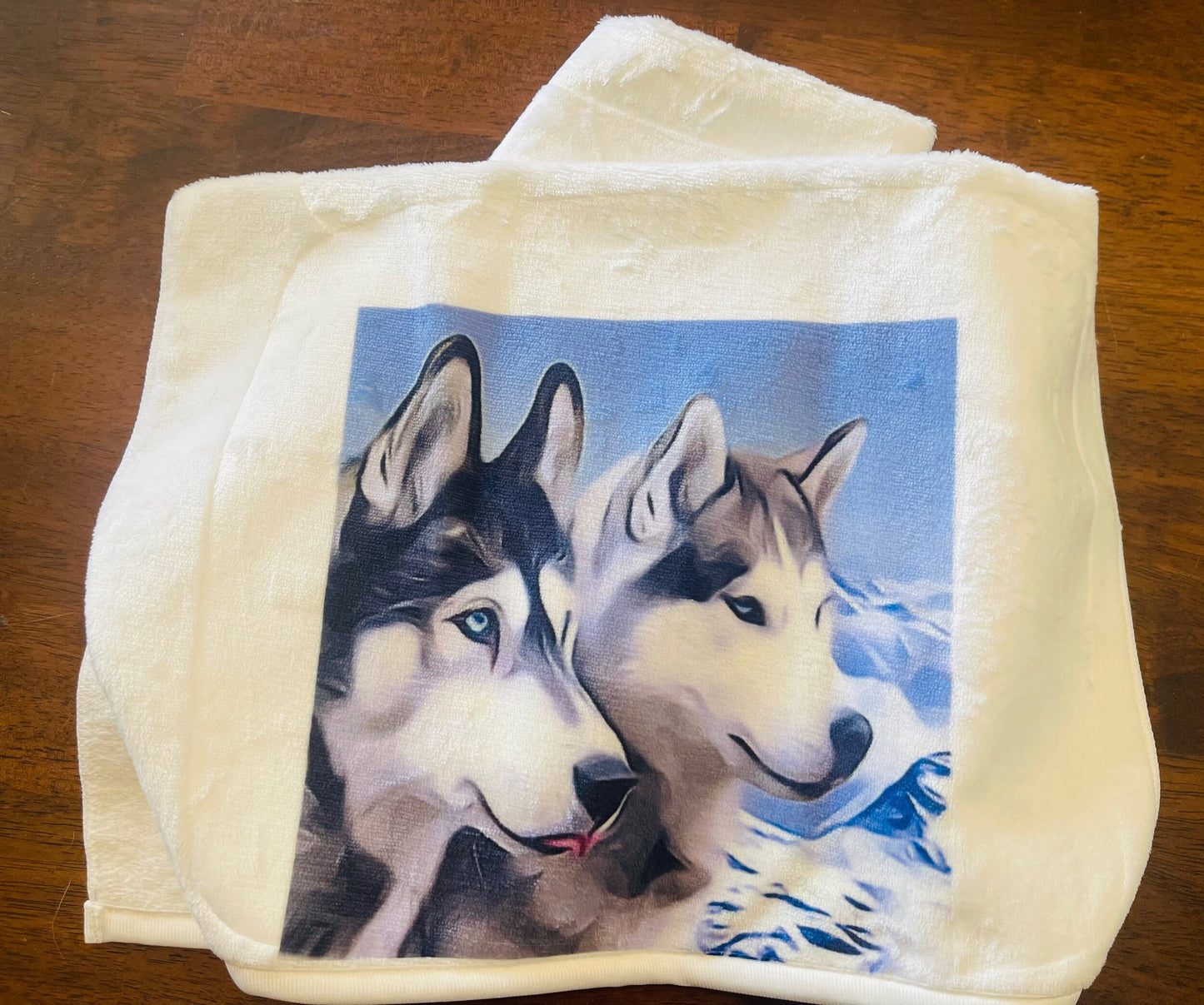 Malamute hand towels
