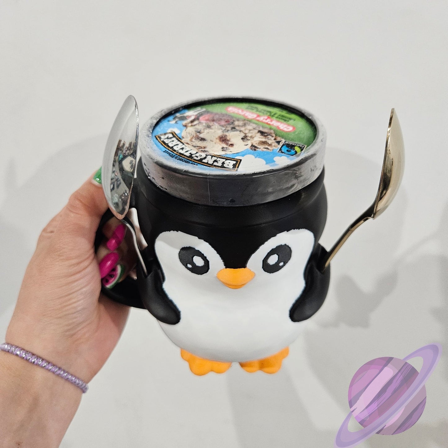 PEBBLE THE PENGUIN- 3D PRINTED ICE CREAM PINT HOLDER