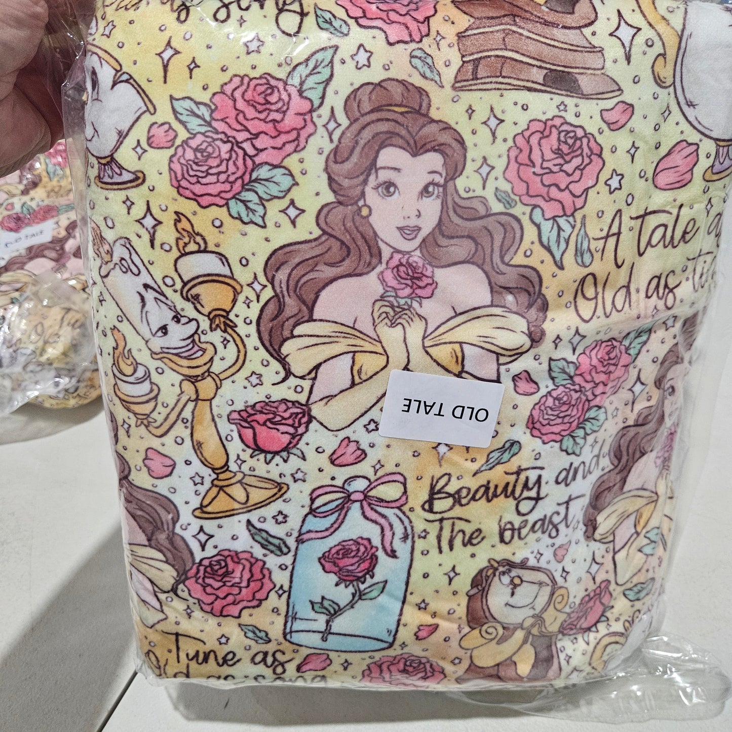 OLD TALE- OVERSIZED THROW BLANKET