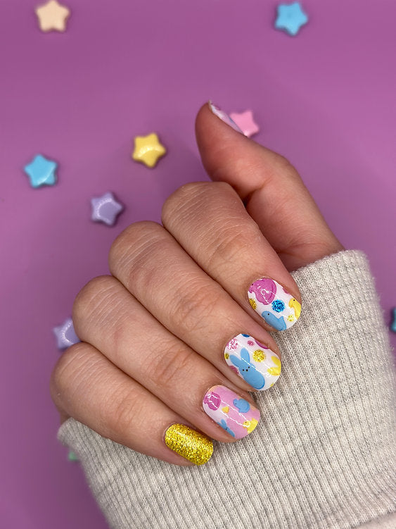 Chilln With My Peeps  Nail Wraps