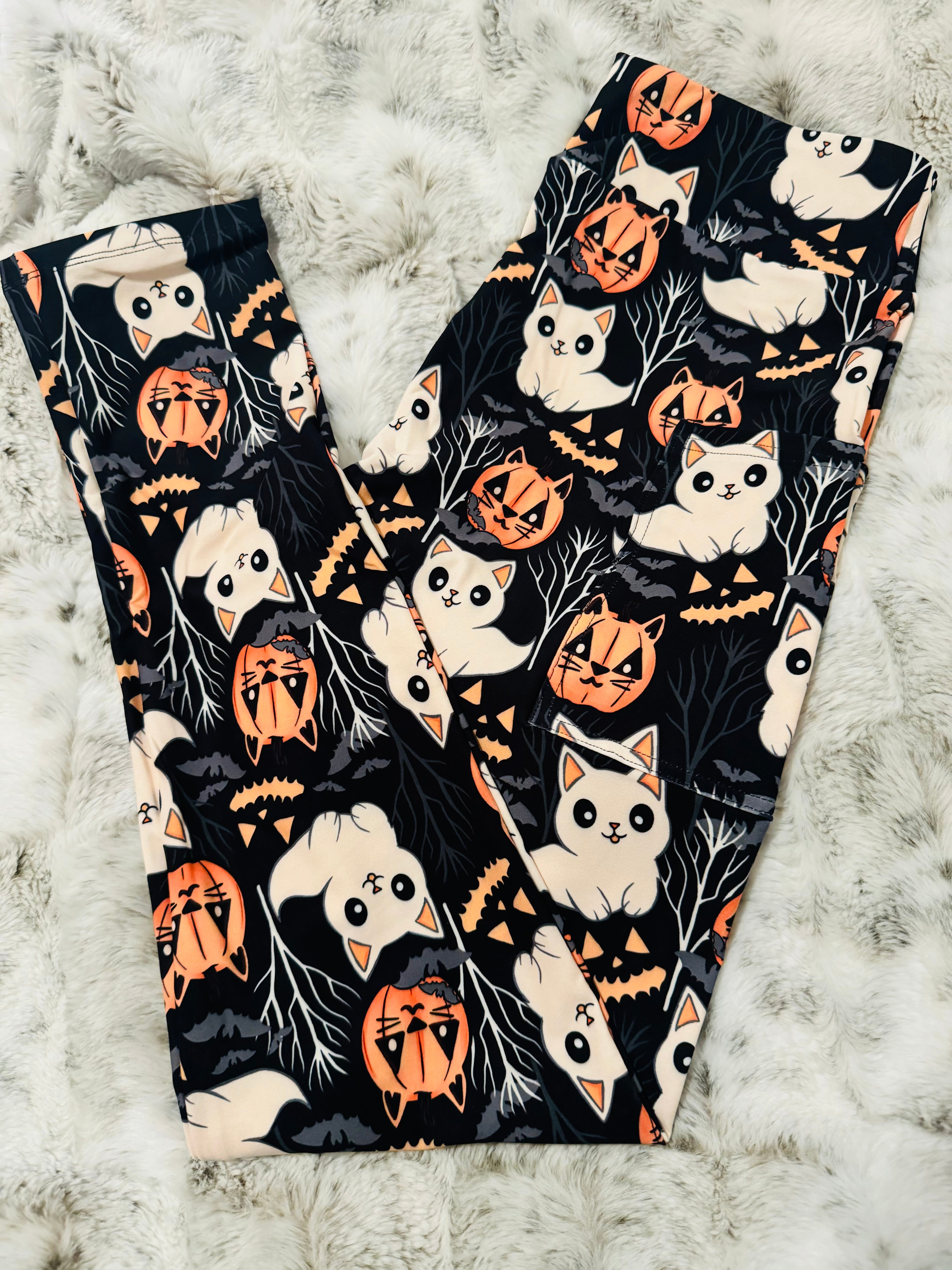 Ghost Cat Leggings With Pockets