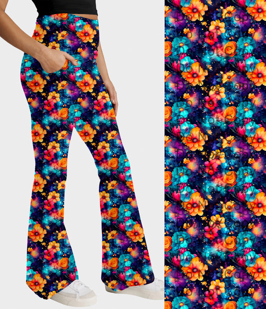 RTS - Cosmo Flowers Flare Leggings w/ Pockets