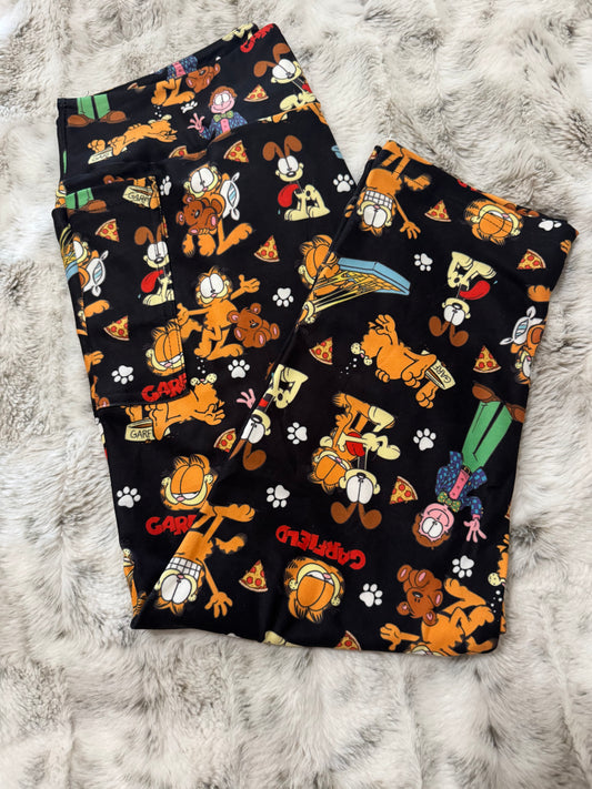 Garfield Capri Length Leggings With Pockets