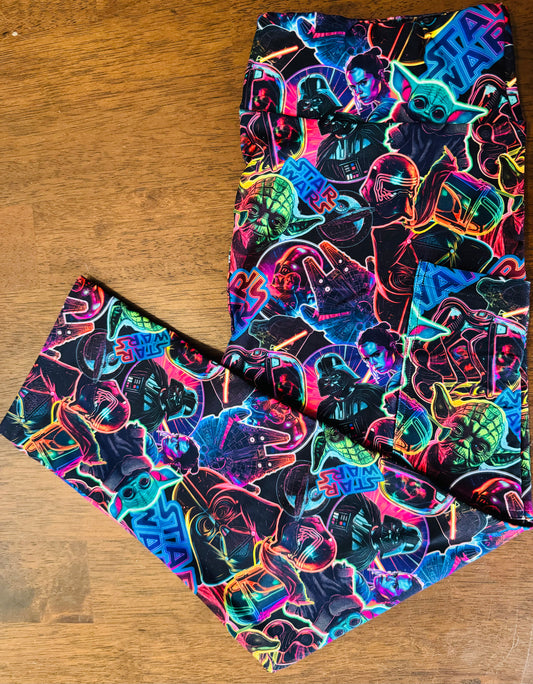 Neon Starwars Capri w/pockets