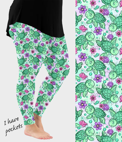 RTS - Pretty Green Sea Turtle Leggings w/ Pockets