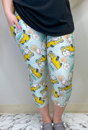 Beach Van Capri Leggings With Pockets