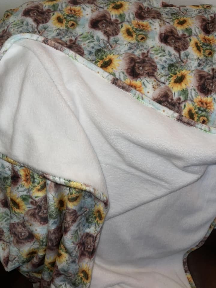 VILLS FLORAL - OVERSIZED THROW BLANKET 11 - PREORDER CLOSING 2/2