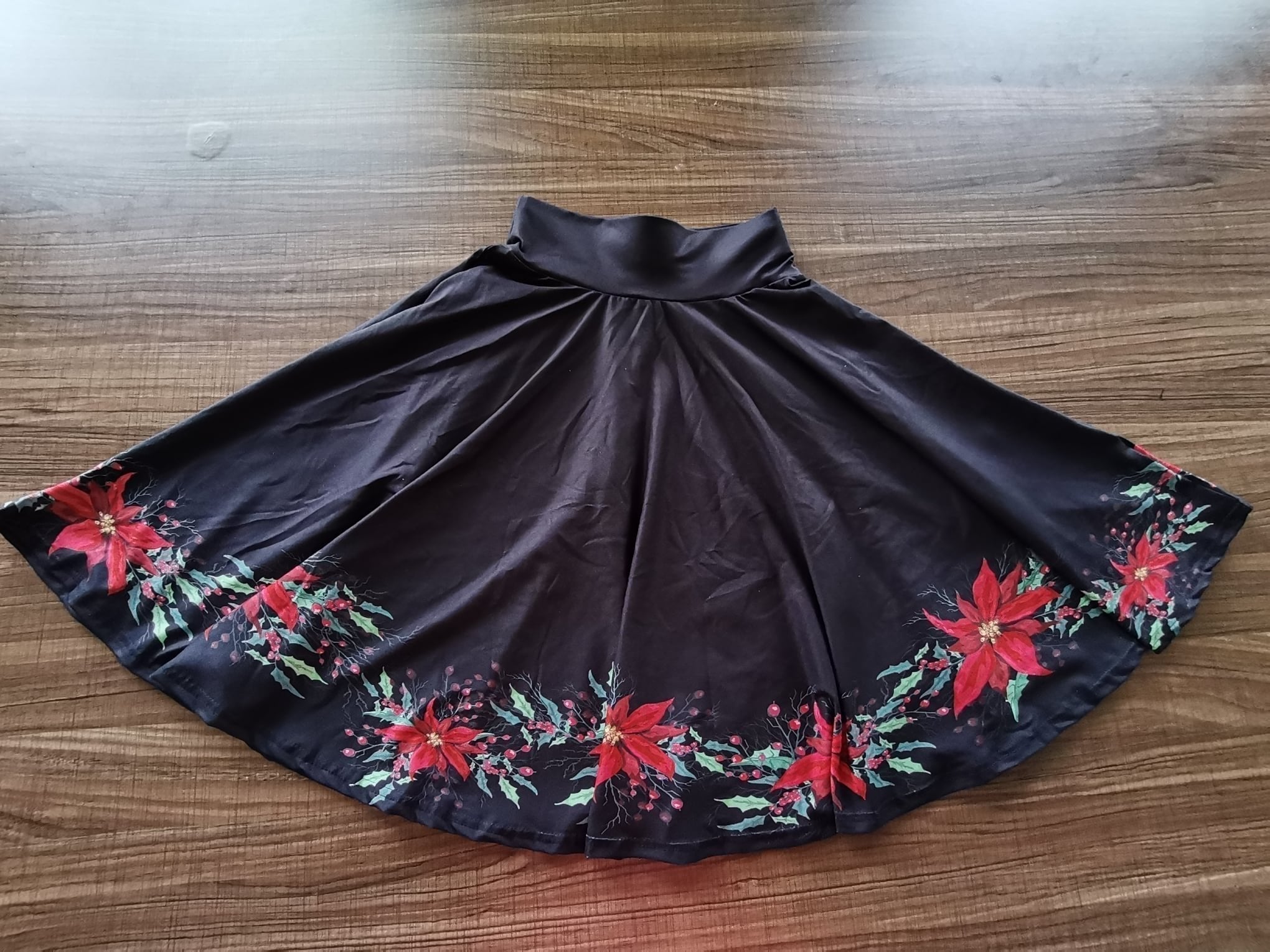 SWING SKIRT RUN- FLORAL DOC